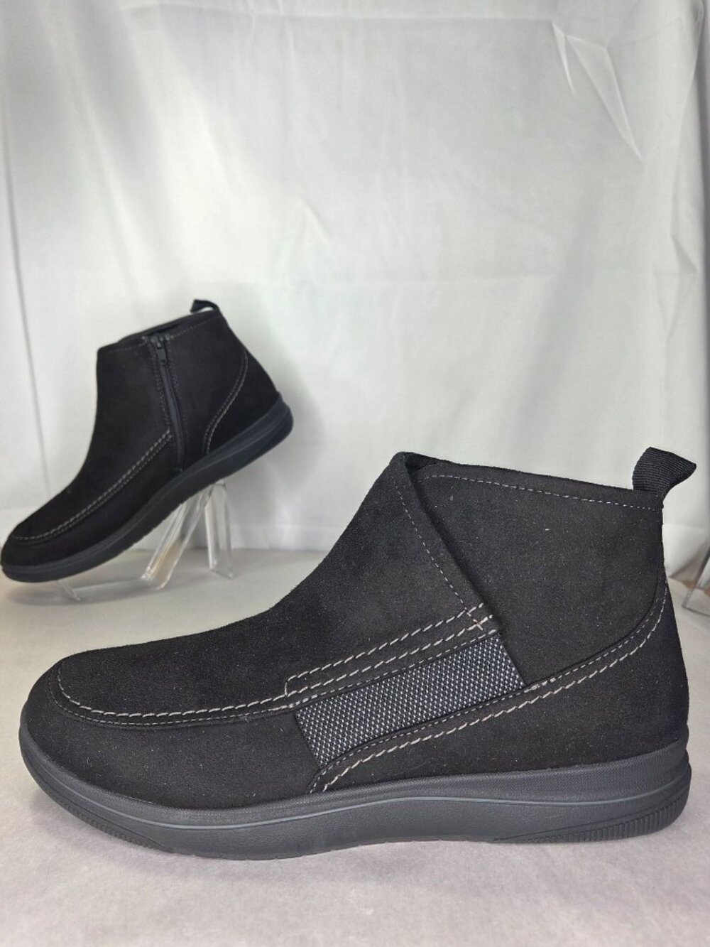 NWOT Clarks Cloudsteppers Breeze Cora Black Boots